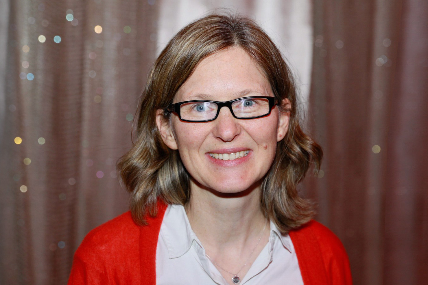 Dr. Anette Pauli-Bruns